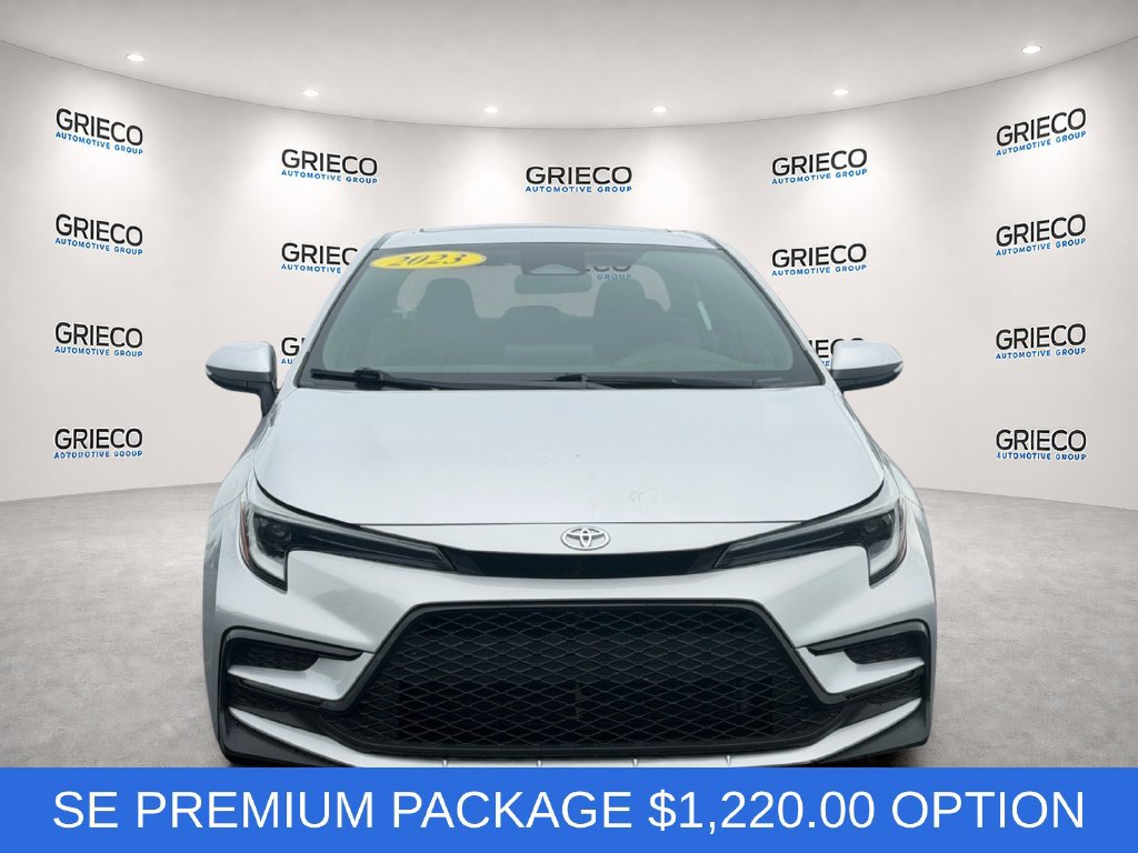 Used 2023 Toyota Corolla SE w/ SE Premium Package FWD image 2