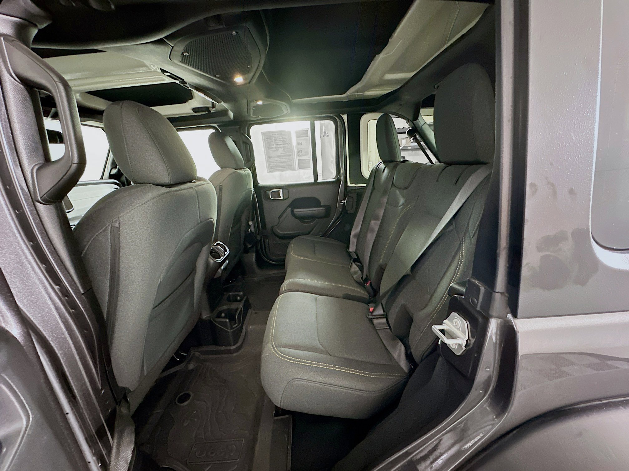 Used 2024 Jeep Wrangler Sport S image 25