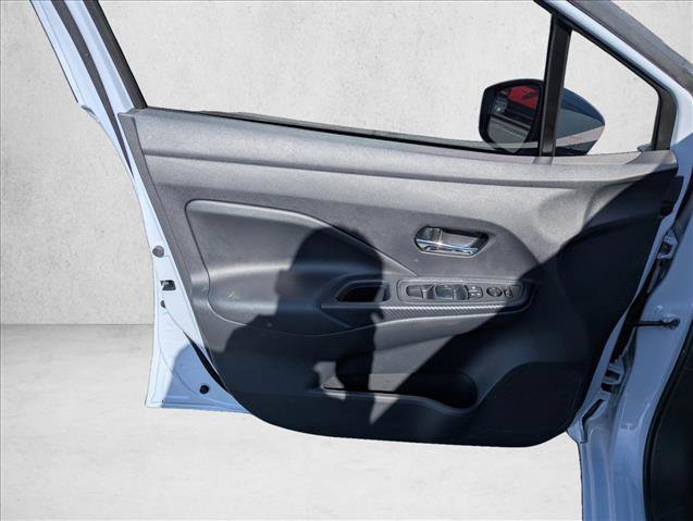 Used 2025 Nissan Versa SV w/ Trunk Package FWD image 21