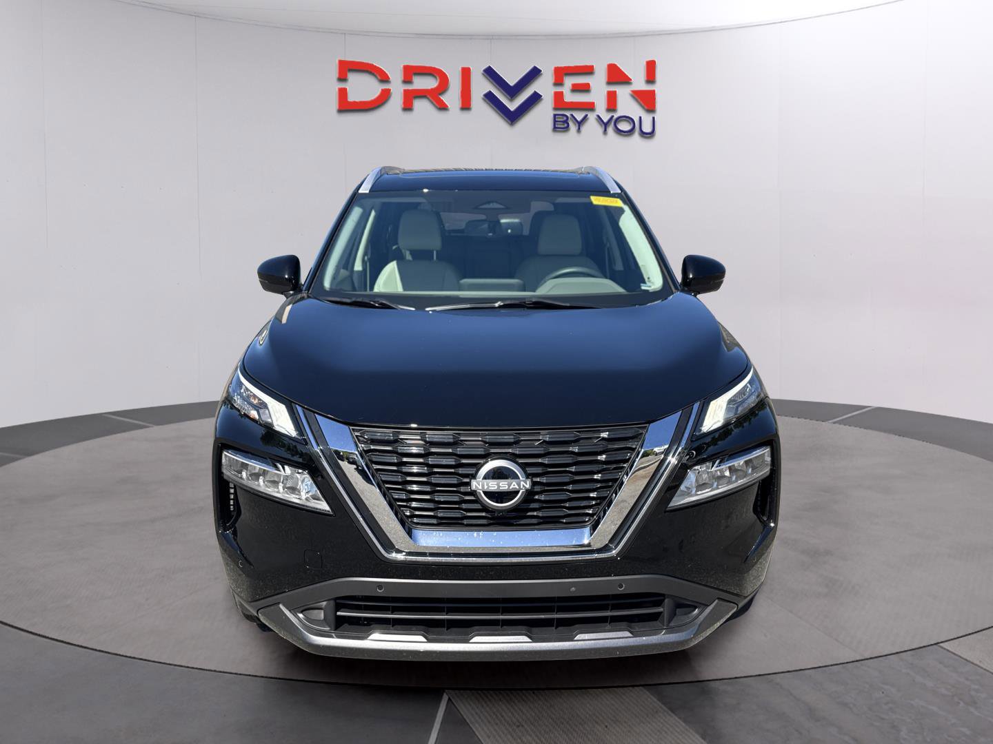 Used 2023 Nissan Rogue SL w/ SL Premium Package FWD image 9