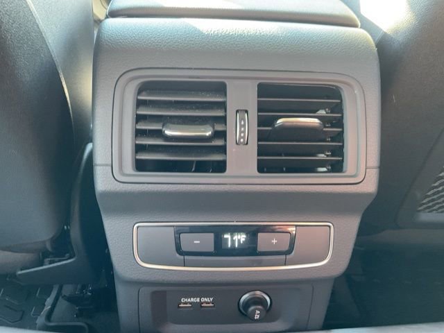 Used 2024 Audi Q5 2.0T Premium image 19