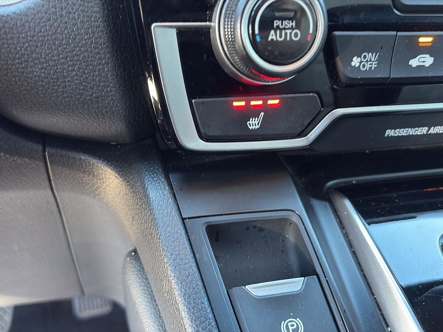 Used 2022 Honda CR-V Touring image 15