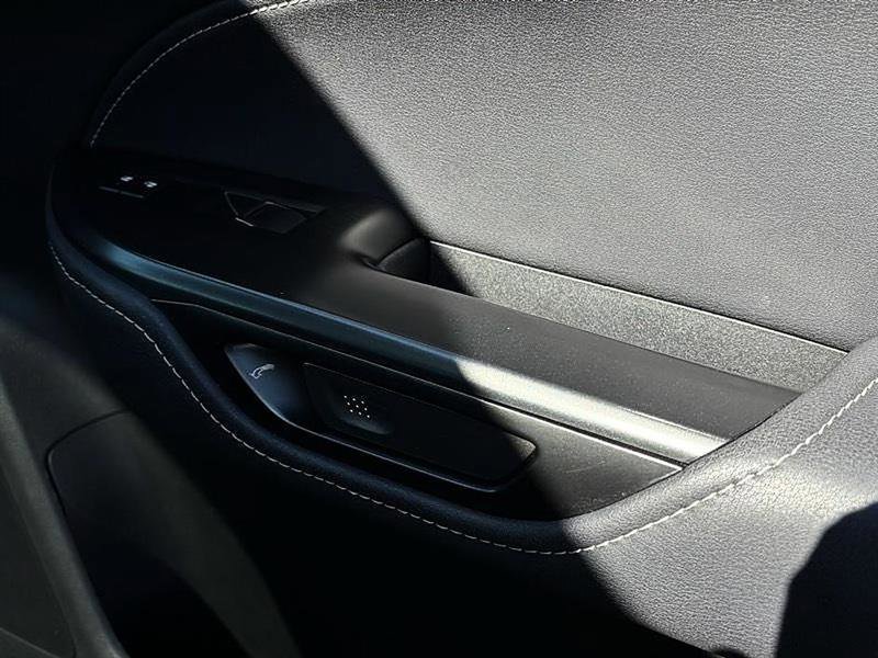 Used 2025 Lexus NX 250 FWD w/ Towing Package (2000 Lbs) image 60