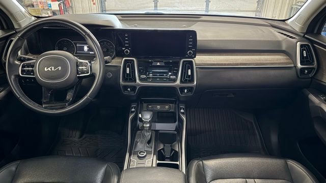 Used 2022 Kia Sorento S w/ Panoramic Sunroof Package image 30