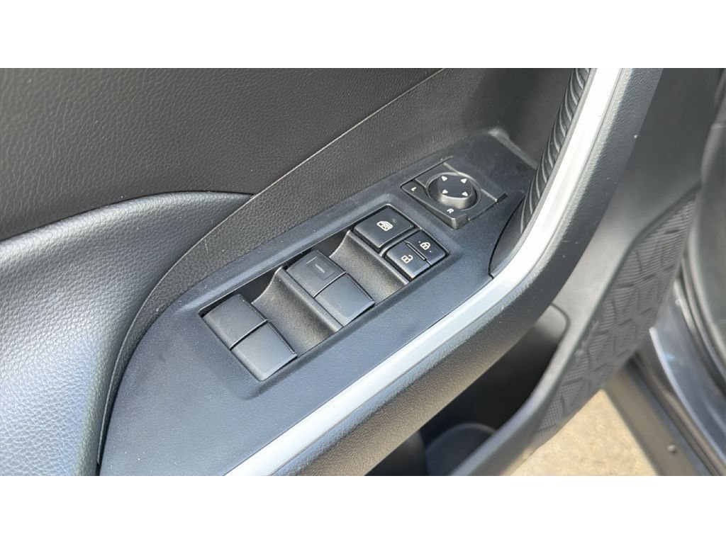 Used 2024 Toyota RAV4 LE FWD image 11