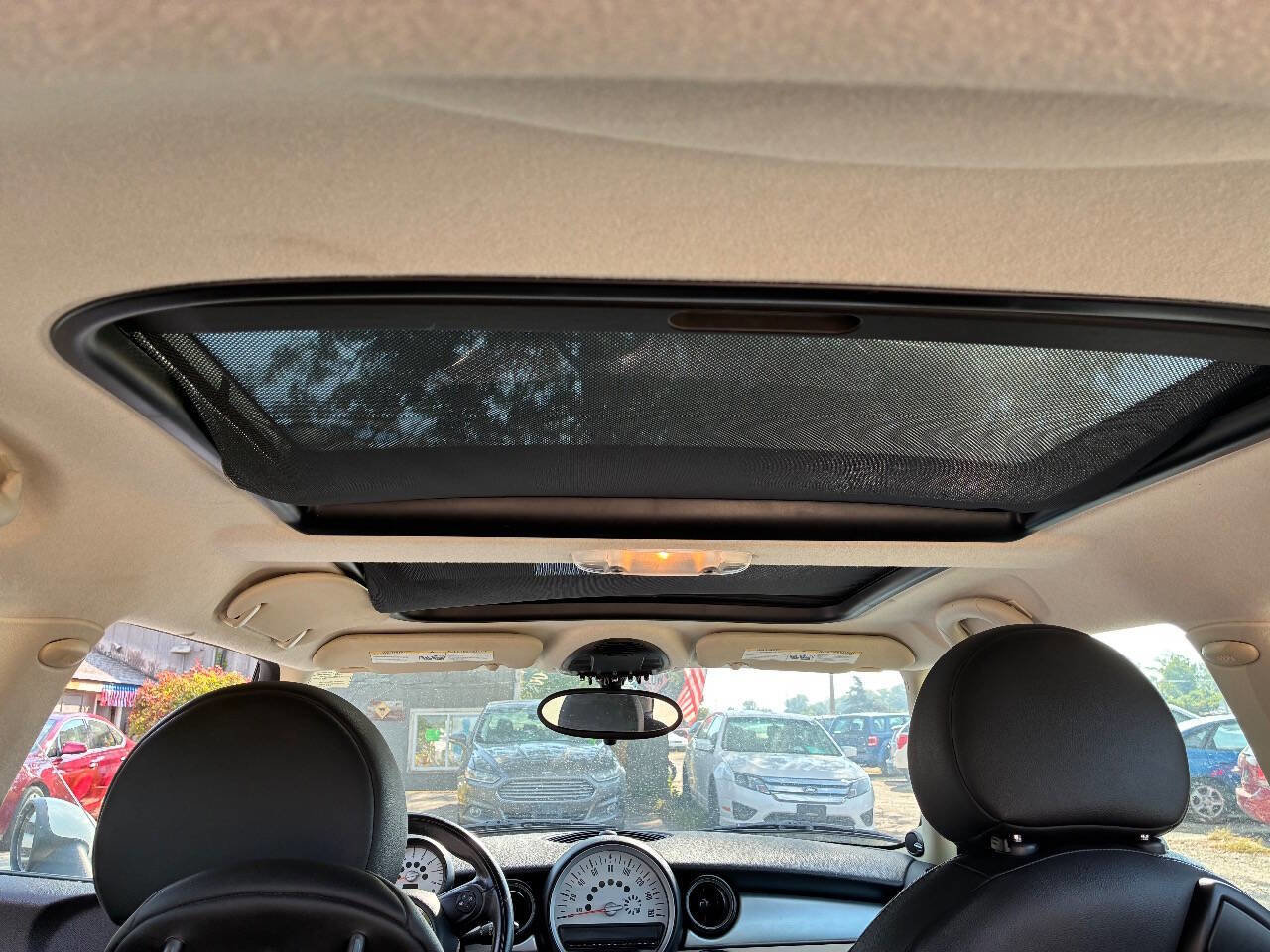 Used 2011 MINI Cooper Hardtop image 19