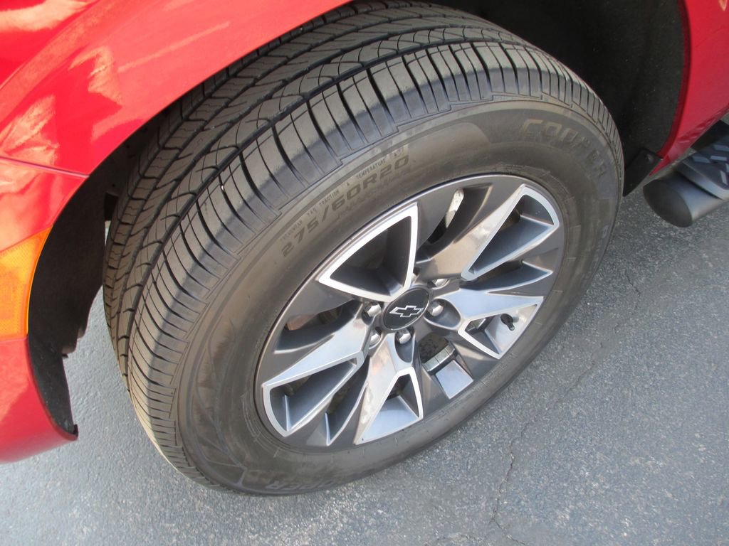 Used 2021 Chevrolet Tahoe Z71 w/ Luxury Package image 13