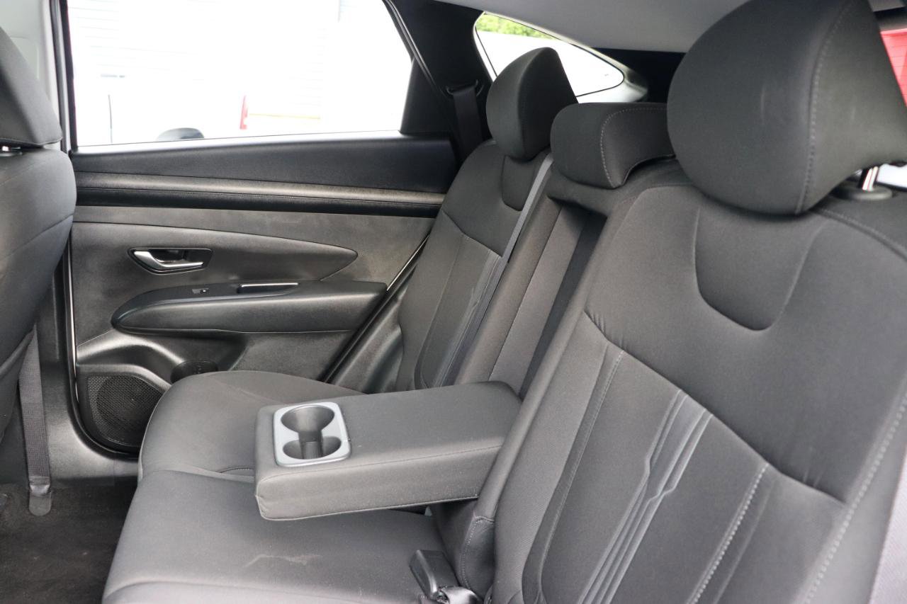 Used 2025 Hyundai Tucson SEL AWD/4WD image 22
