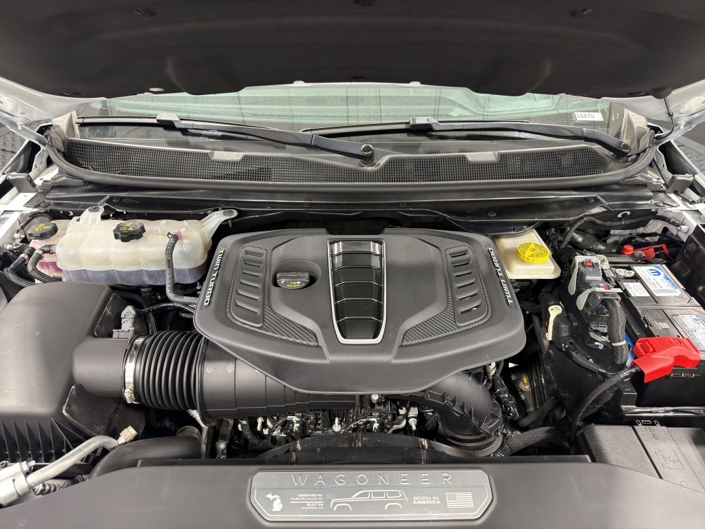 Used 2023 Jeep Grand Wagoneer L 4WD image 20