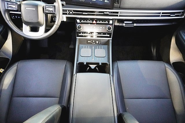 Certified 2025 Hyundai Santa Fe SEL image 21