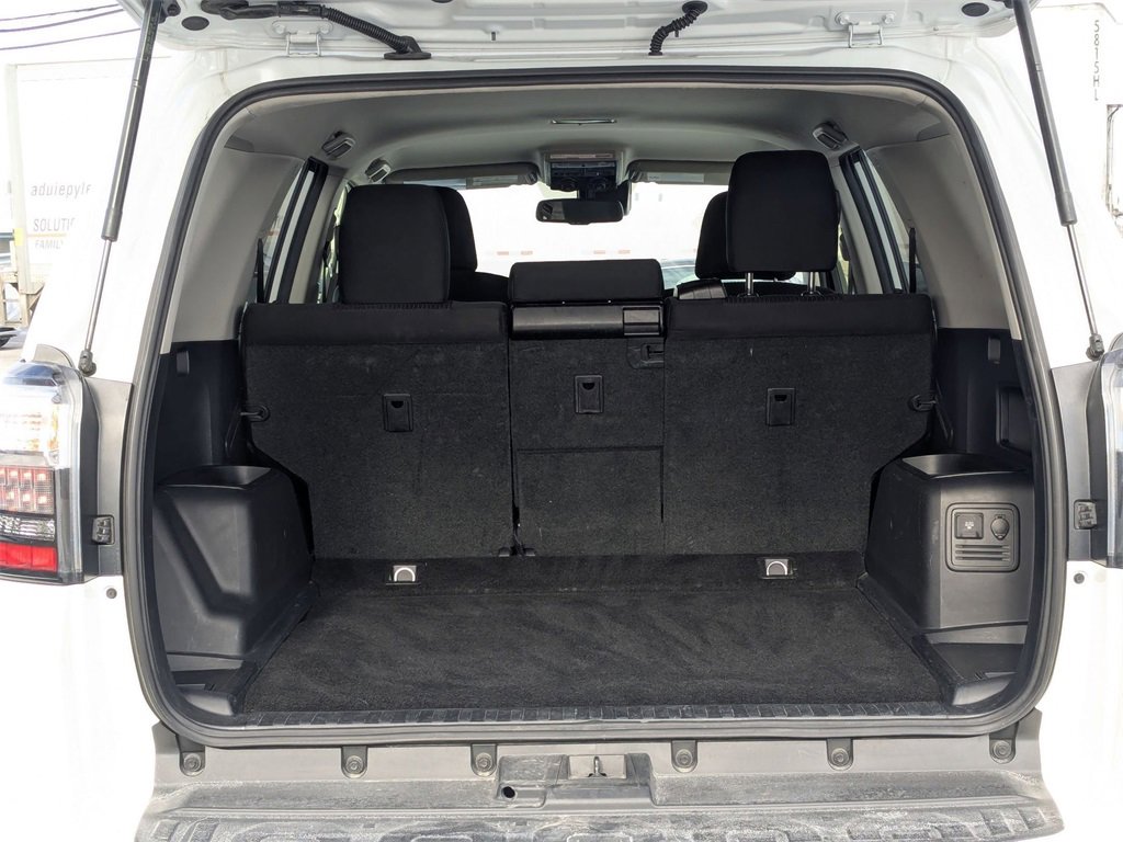 Used 2024 Toyota 4Runner TRD Off-Road image 33