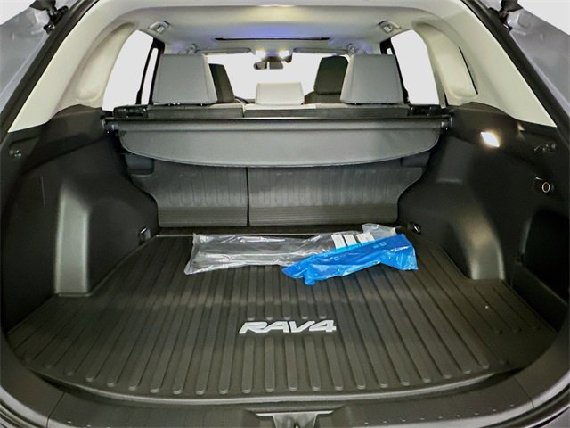 New 2025 Toyota RAV4 XLE w/ Convenience Package image 30
