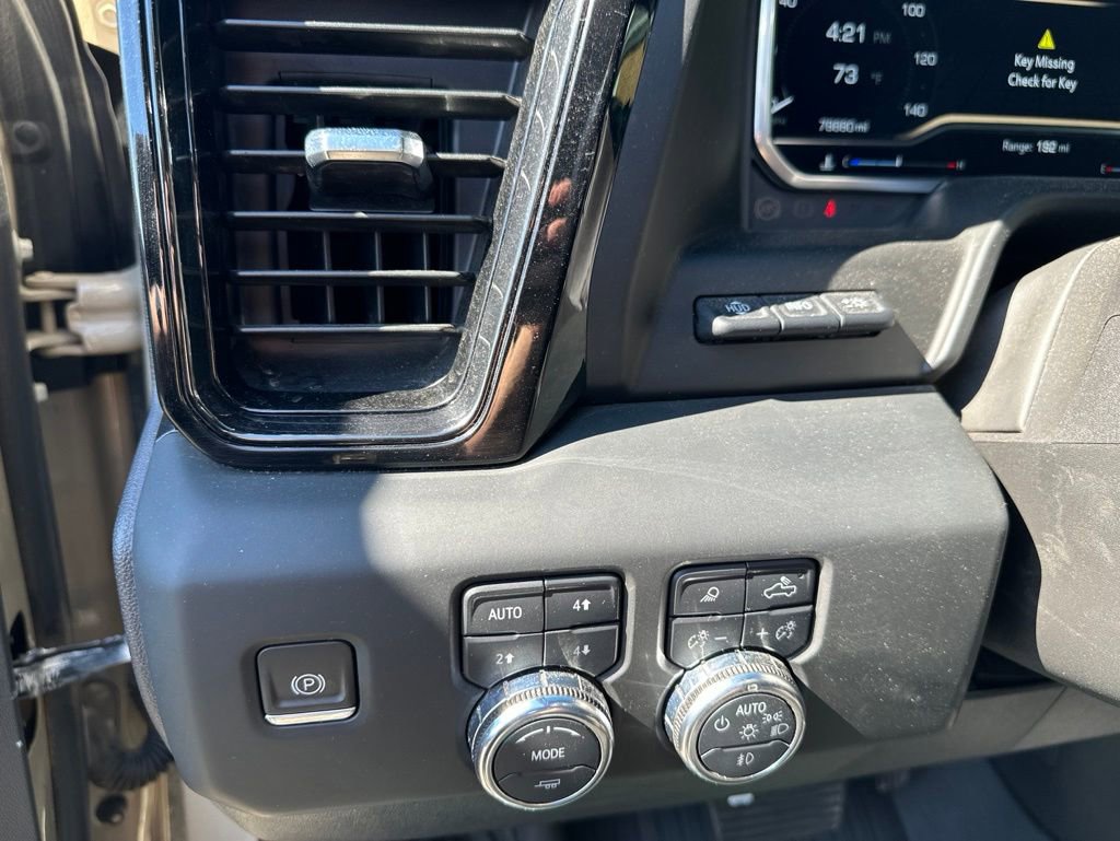 Used 2023 GMC Sierra 1500 AT4 w/ AT4 Premium Package AWD/4WD image 21