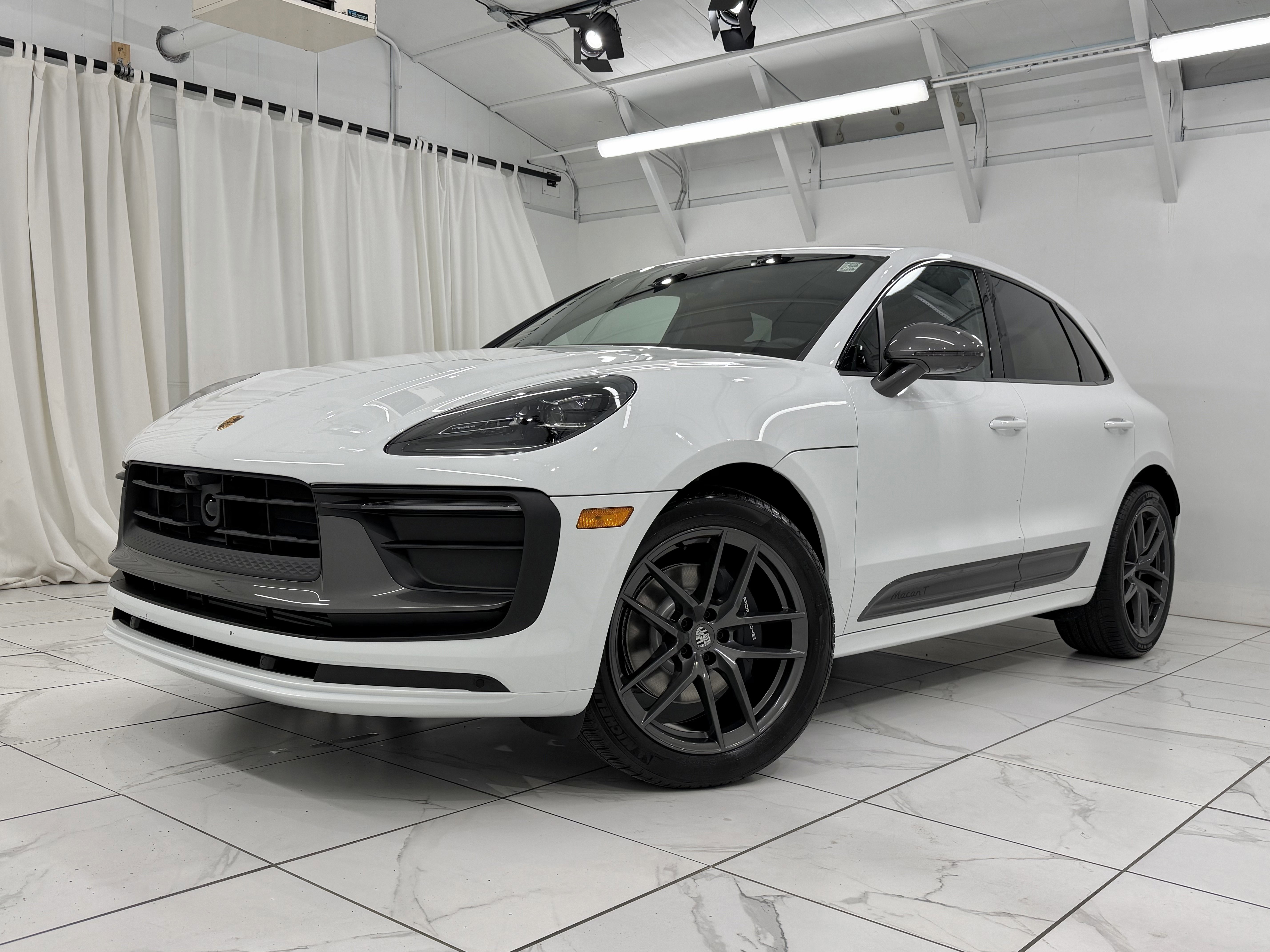 New 2026 Porsche Macan Turbo image 7