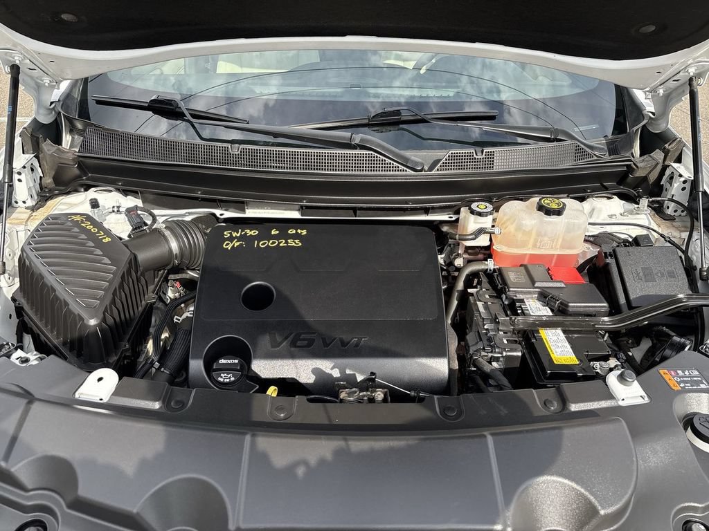 Certified 2022 Chevrolet Traverse LS AWD/4WD image 33