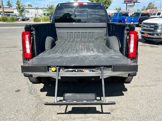 Used 2024 Ford F350 XL AWD/4WD image 9