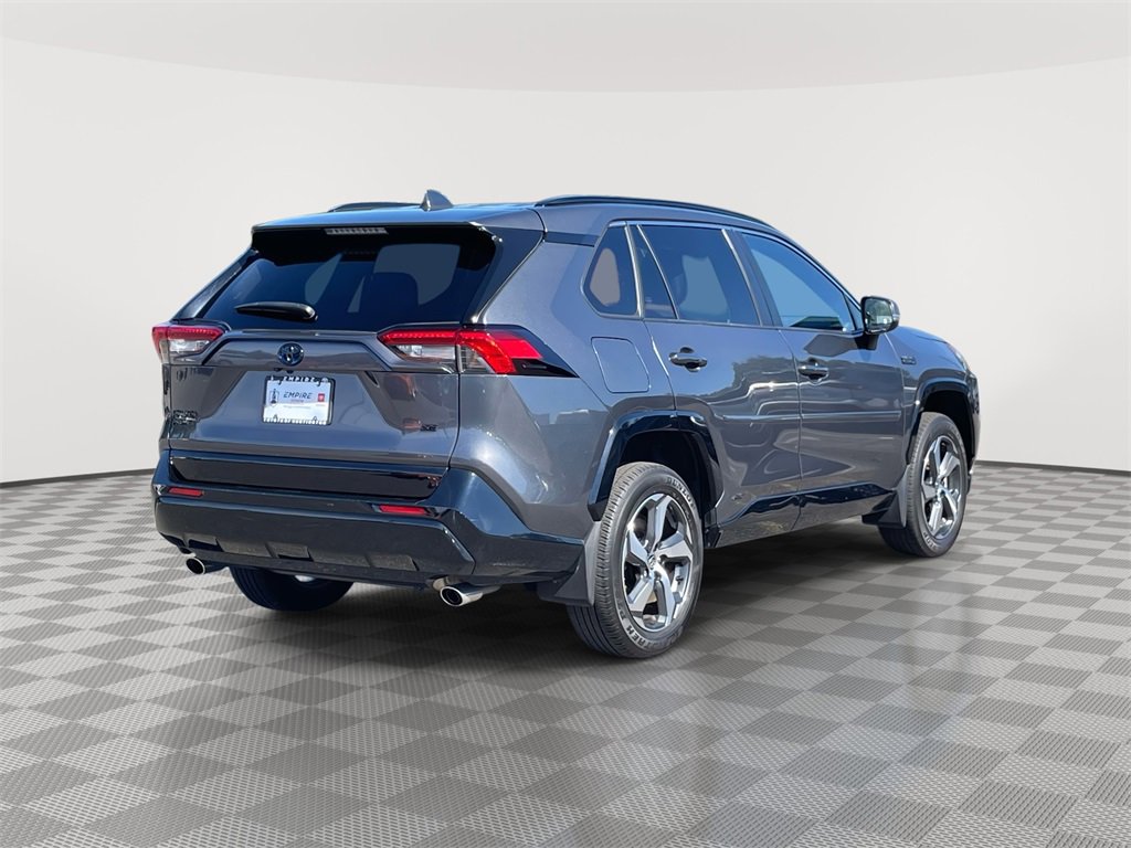 Used 2023 Toyota RAV4 SE image 7