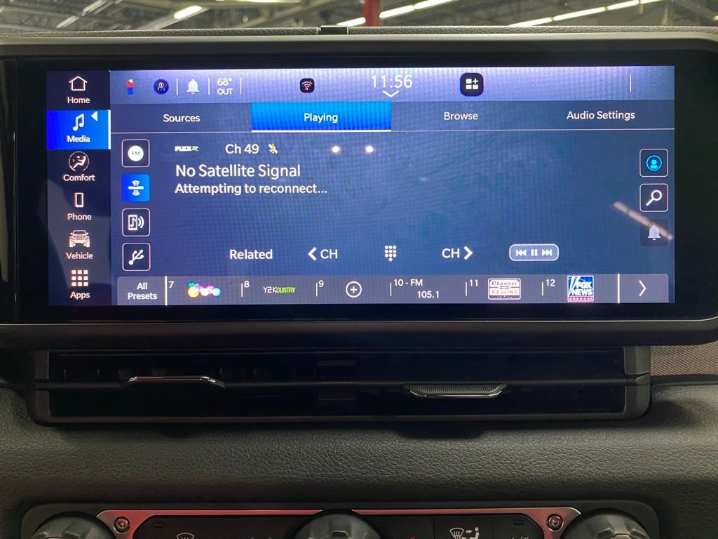 Used 2024 Jeep Wrangler Sport image 33