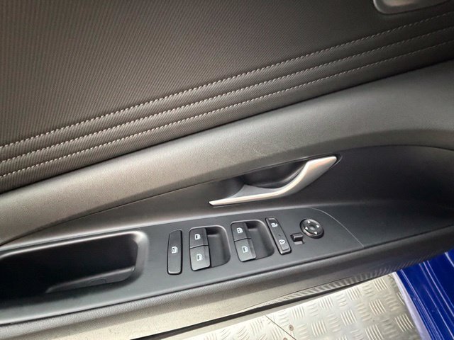 Certified 2023 Hyundai Elantra SEL w/ Convenience Package FWD image 29