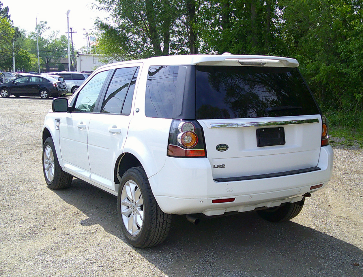 Used 2013 Land Rover LR2 image 5