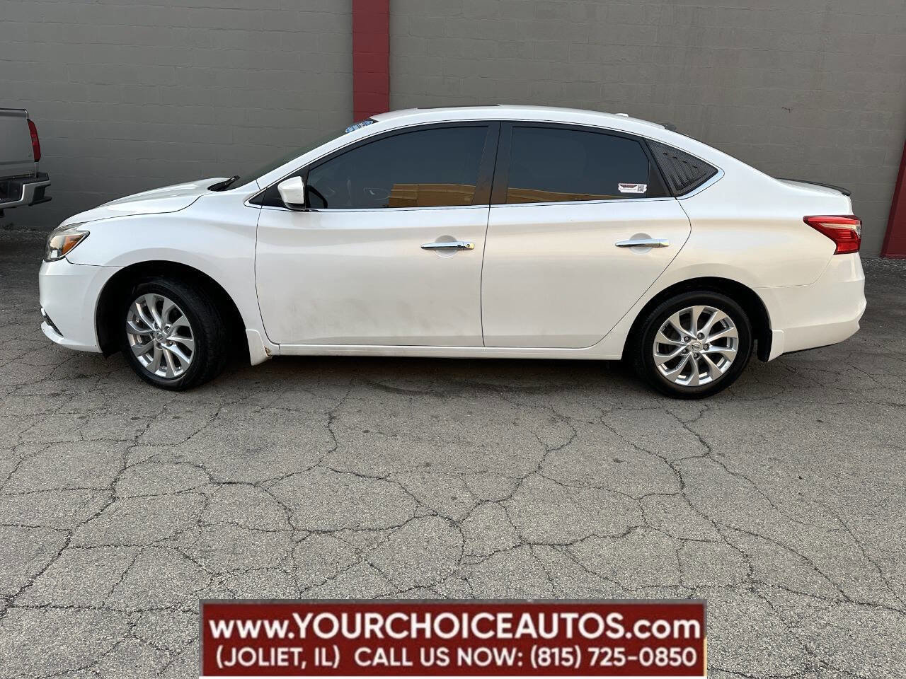 Used 2017 Nissan Sentra SV w/ Style Package image 2