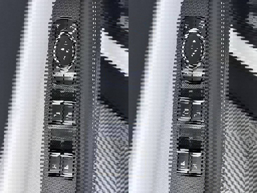 Used 2022 Ford Mustang Mach-E Premium image 24