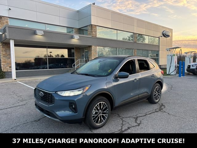New 2026 Ford Escape SE FWD image 3