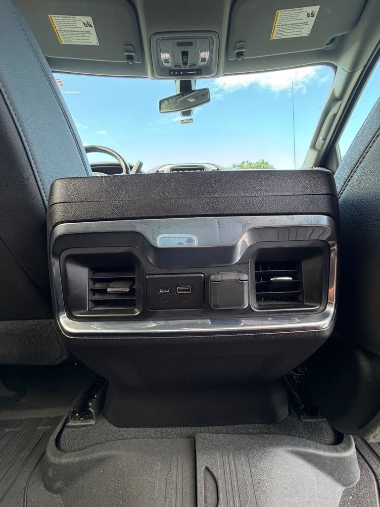 Used 2021 GMC Sierra 1500 SLT AWD/4WD image 22