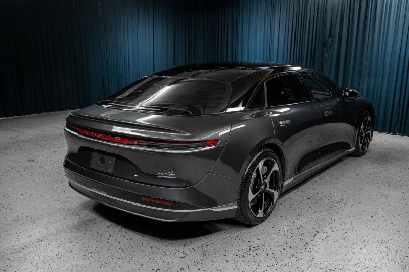 Used 2025 Lucid Air Touring image 7