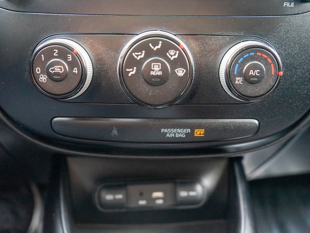 Used 2016 Kia Soul image 22