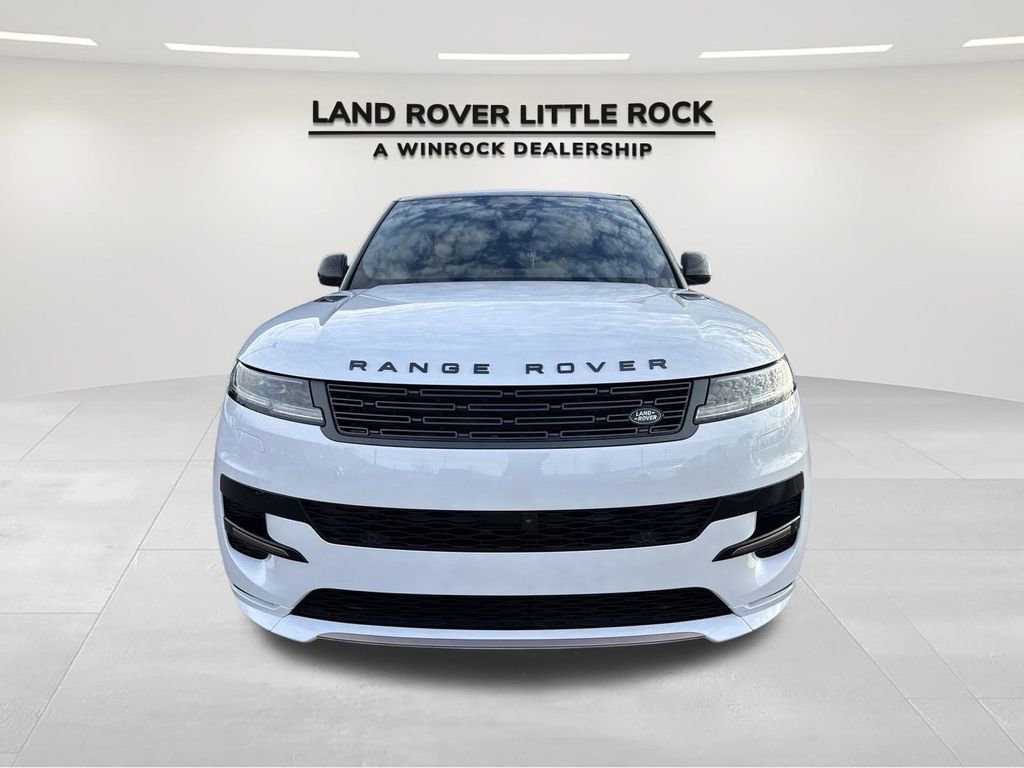 New 2025 Land Rover Range Rover Sport Dynamic SE image 3