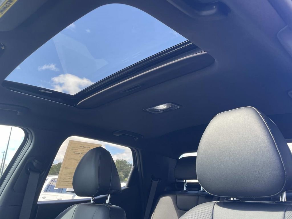 Used 2024 Hyundai Santa Cruz Night image 17