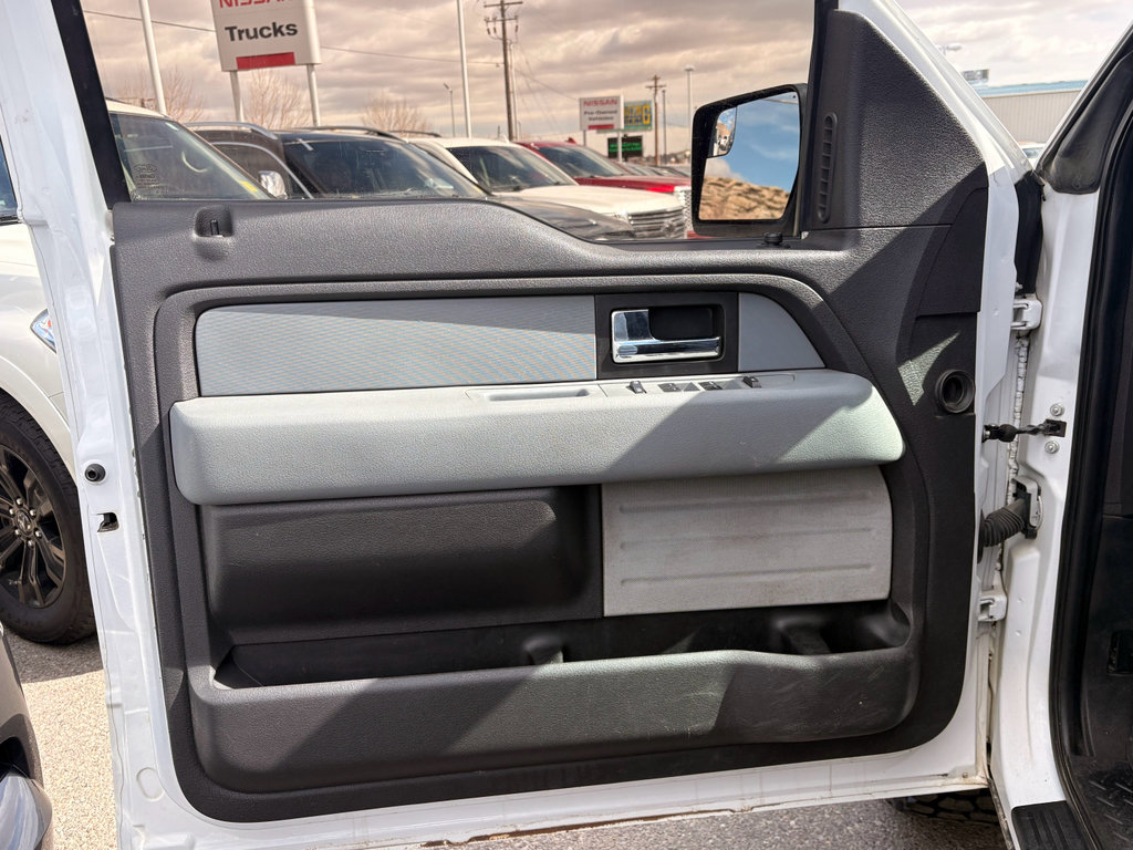 Used 2013 Ford F150 XLT AWD/4WD image 13