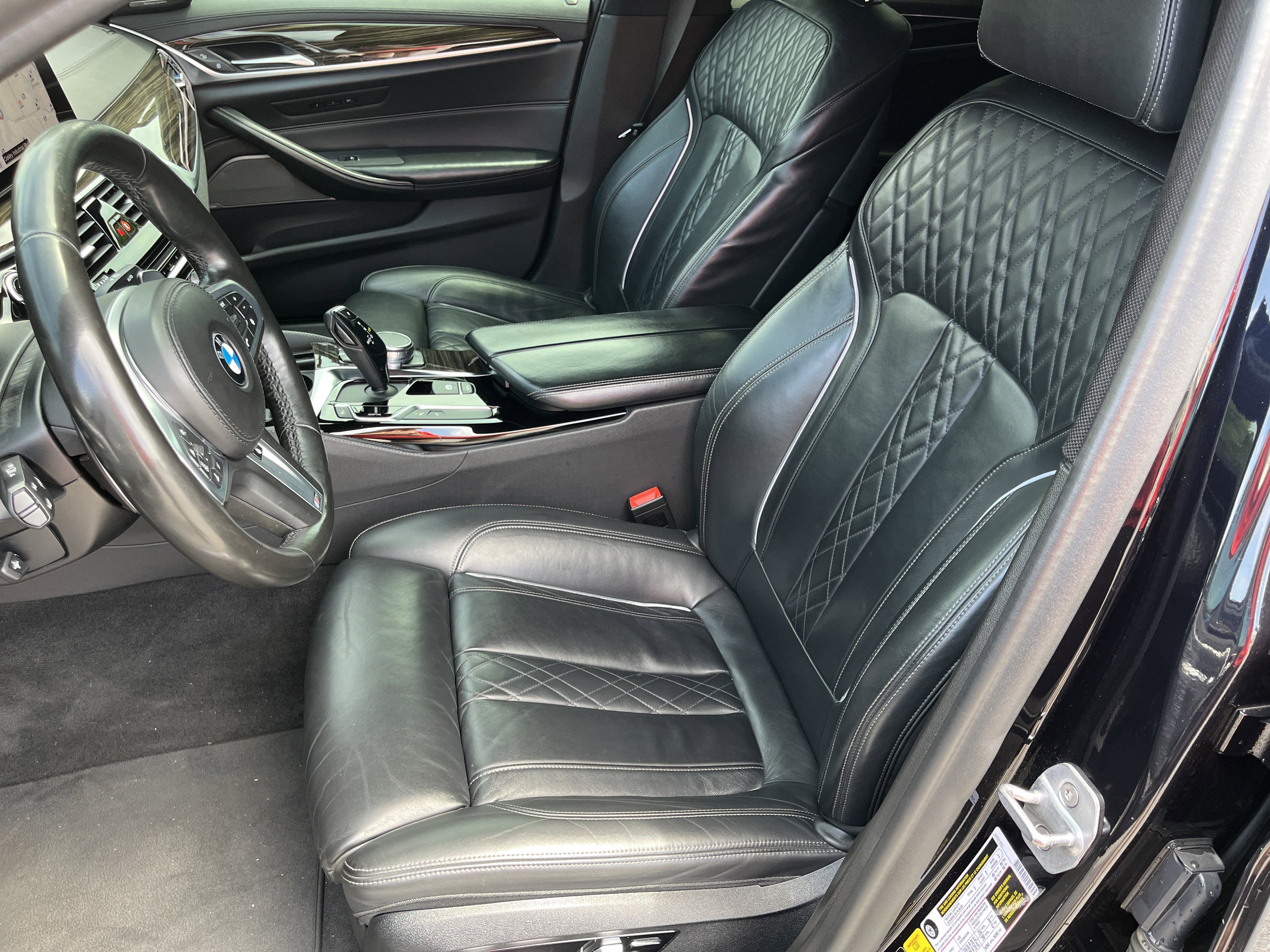 Used 2019 BMW M550i xDrive AWD/4WD image 18
