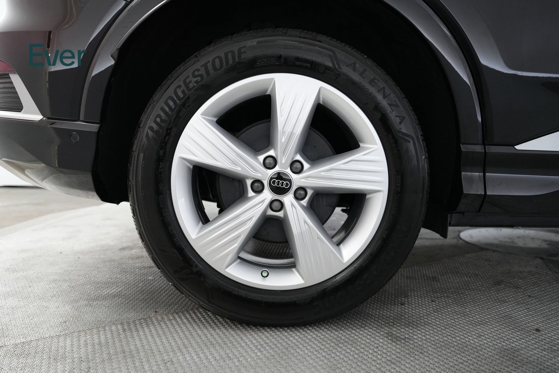 Used 2023 Audi Q4 e-tron Premium Plus w/ Premium Plus image 22