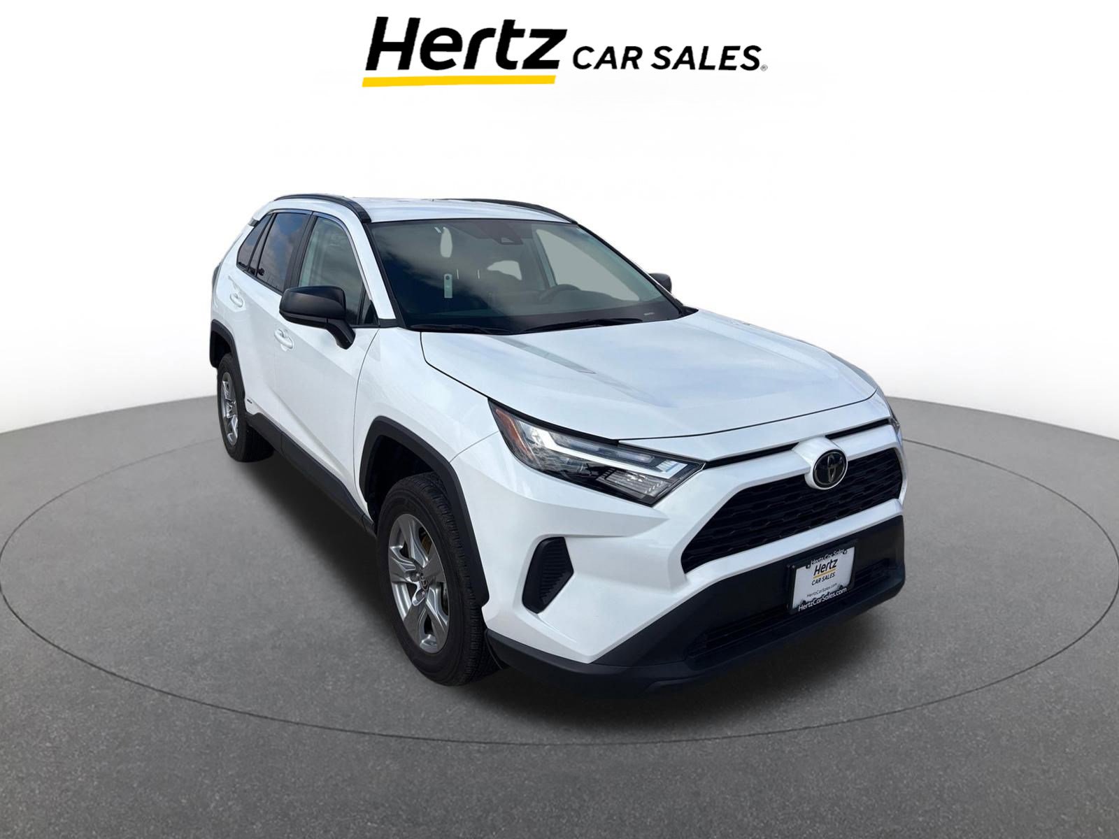 Used 2025 Toyota RAV4 LE image 1