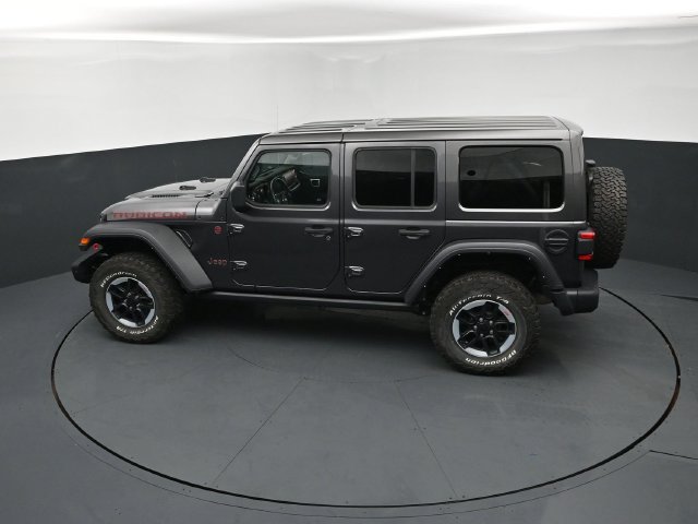 Used 2022 Jeep Wrangler Unlimited Rubicon w/ Dual Top Group AWD/4WD image 15