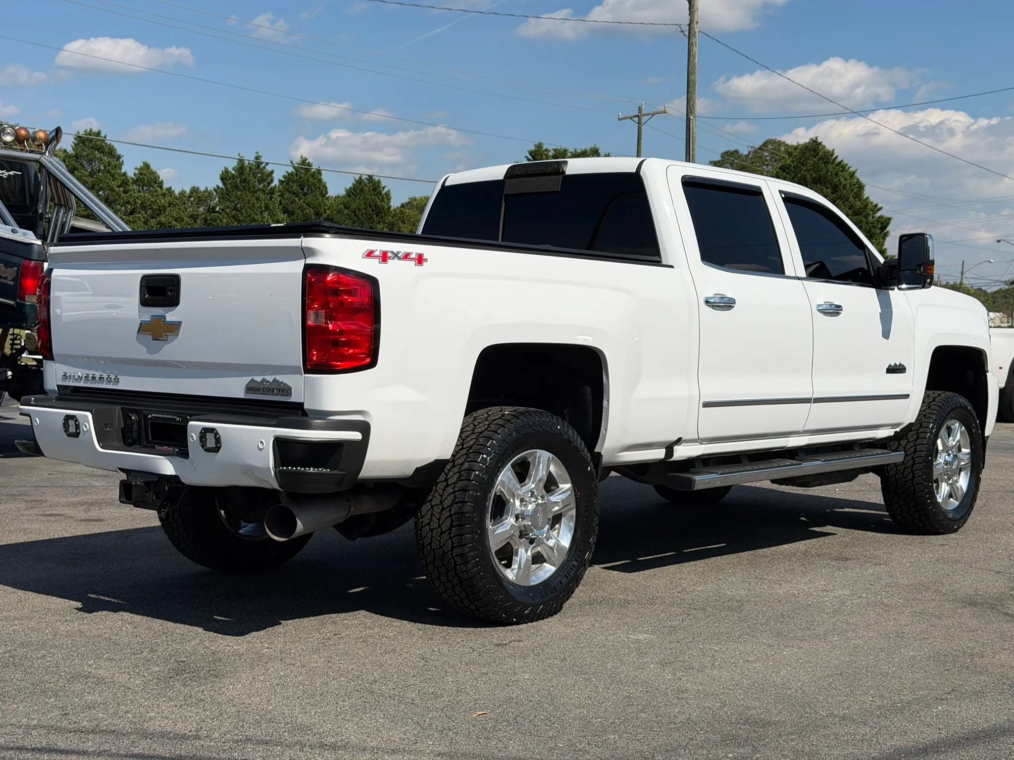 Used 2017 Chevrolet Silverado 2500 High Country w/ Duramax Plus Package AWD/4WD image 5