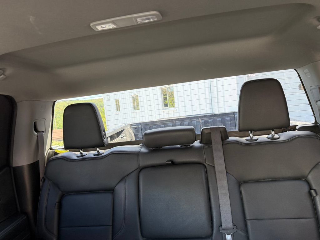 Used 2024 GMC Sierra 1500 SLT AWD/4WD image 18