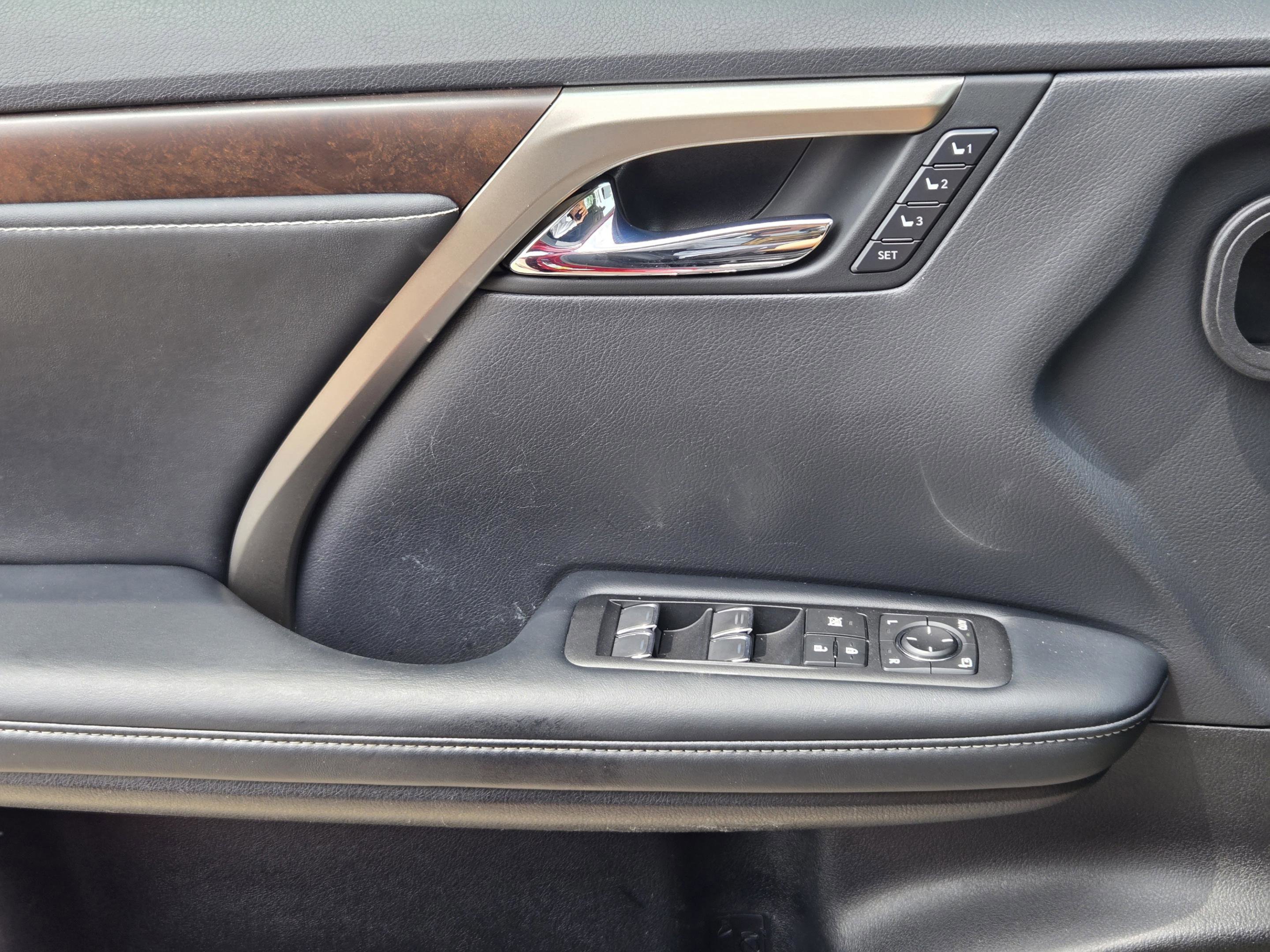 Used 2022 Lexus RX 350 FWD w/ Premium Package image 22