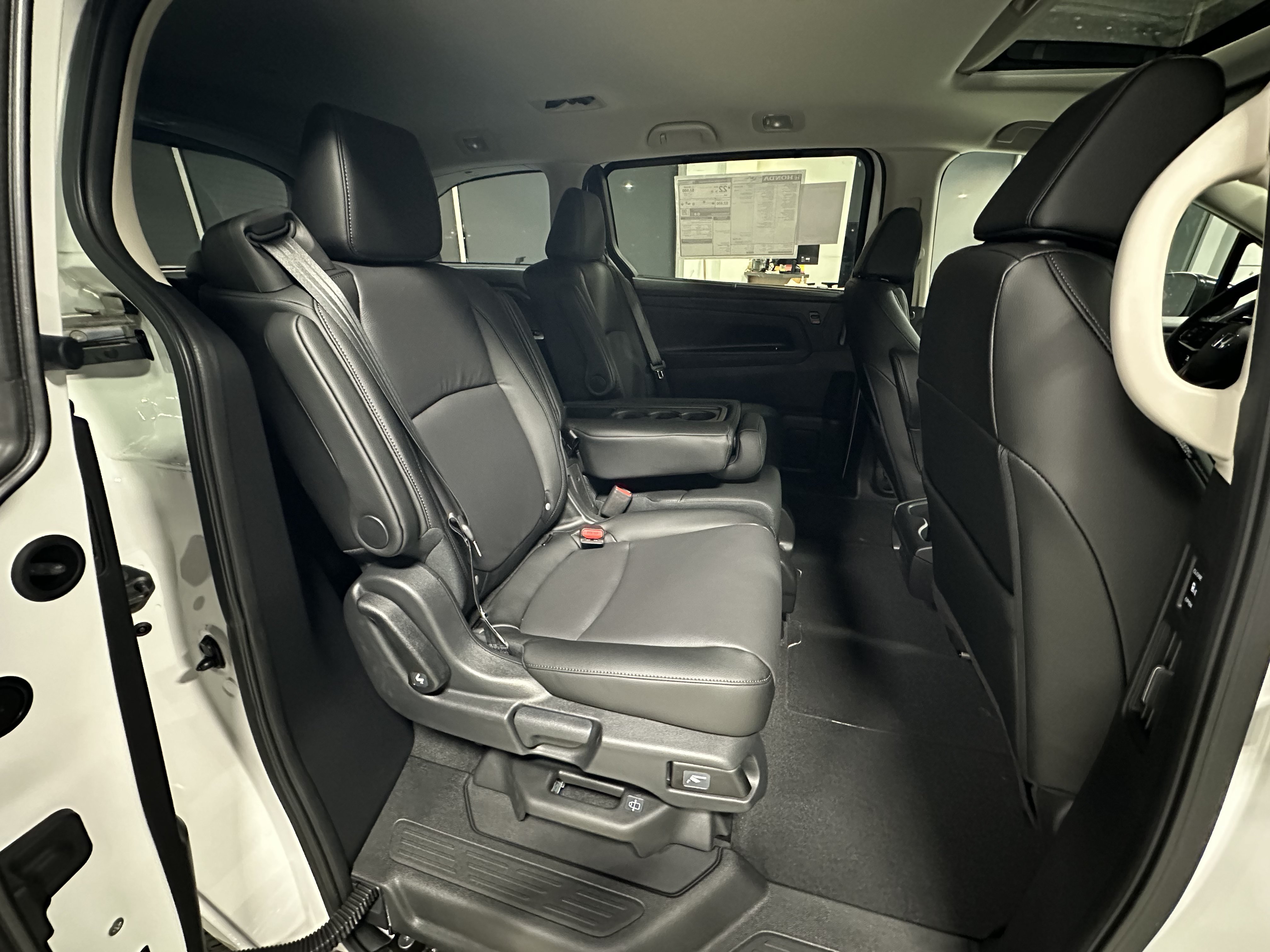 New 2026 Honda Odyssey EX-L image 24