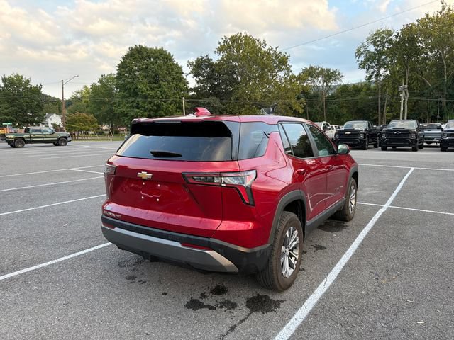 Used 2026 Chevrolet Equinox LT w/ Convenience Package II AWD/4WD image 6