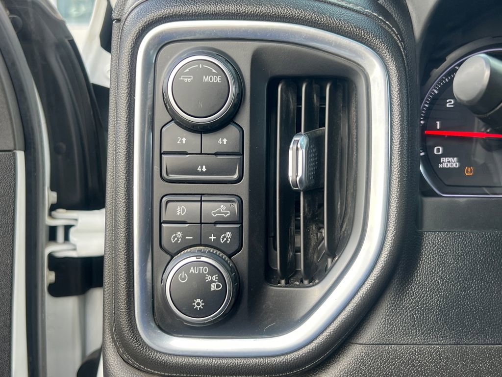 Used 2023 Chevrolet Silverado 2500 LT w/ Convenience Package image 31