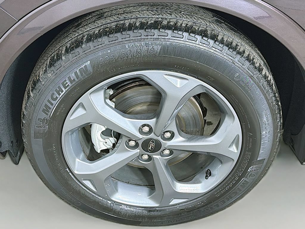 Certified 2023 Ford Escape ST-Line AWD/4WD image 15