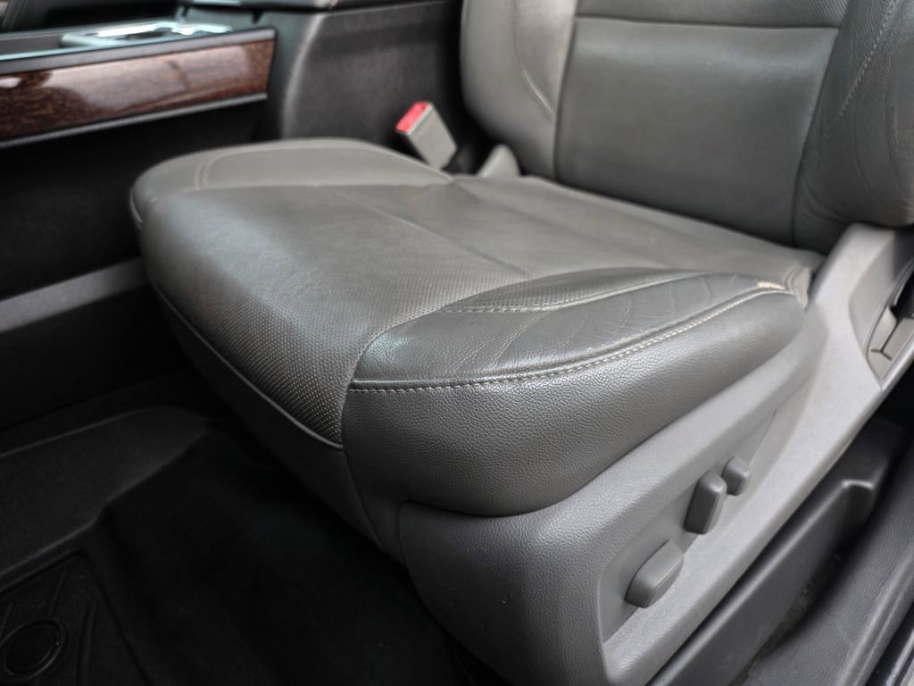 Used 2018 GMC Sierra 1500 SLT AWD/4WD image 23