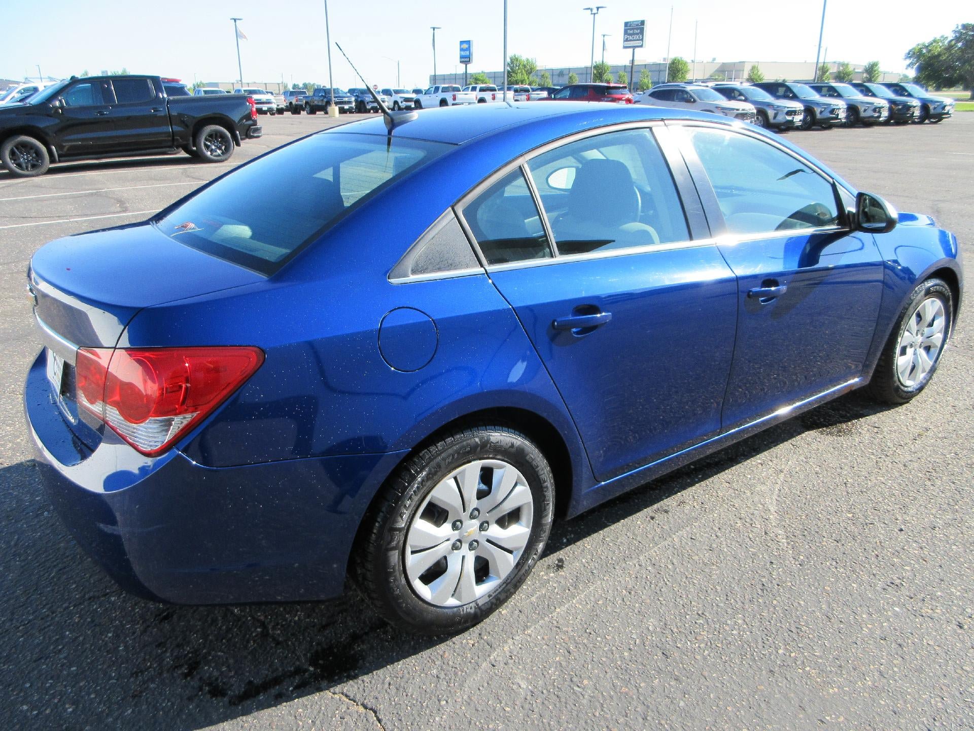 Certified 2012 Chevrolet Cruze LS FWD image 5