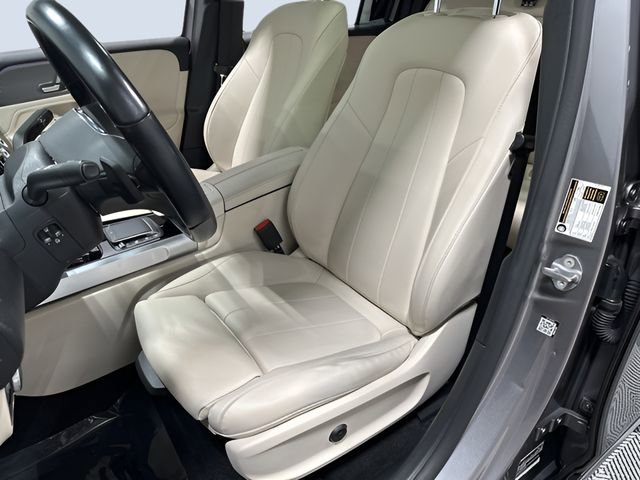 Used 2023 Mercedes-Benz EQB 300 4MATIC image 28