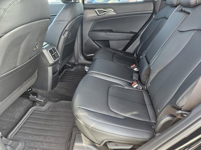 New 2026 Kia Sportage EX FWD image 16
