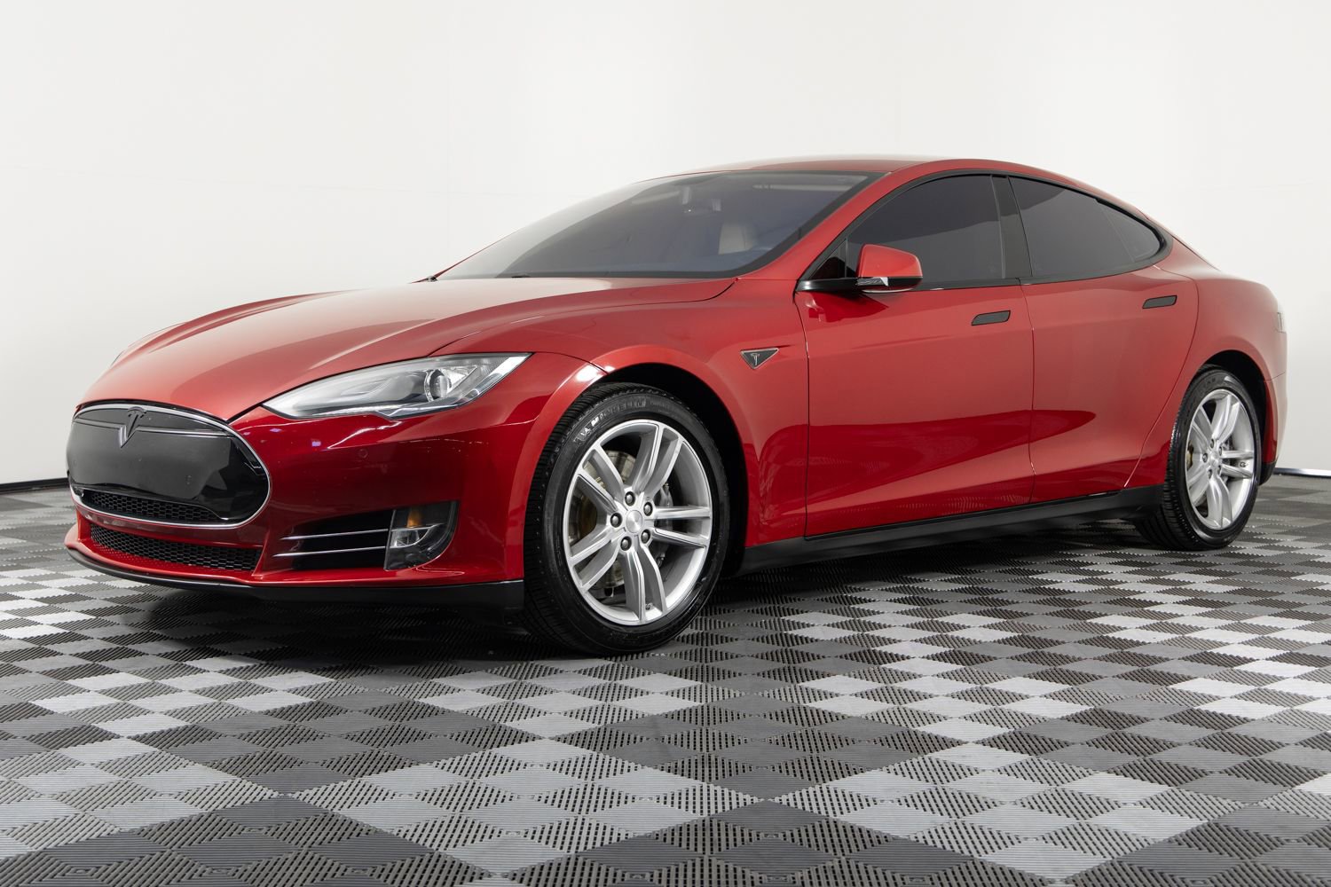 Used 2014 Tesla Model S P85