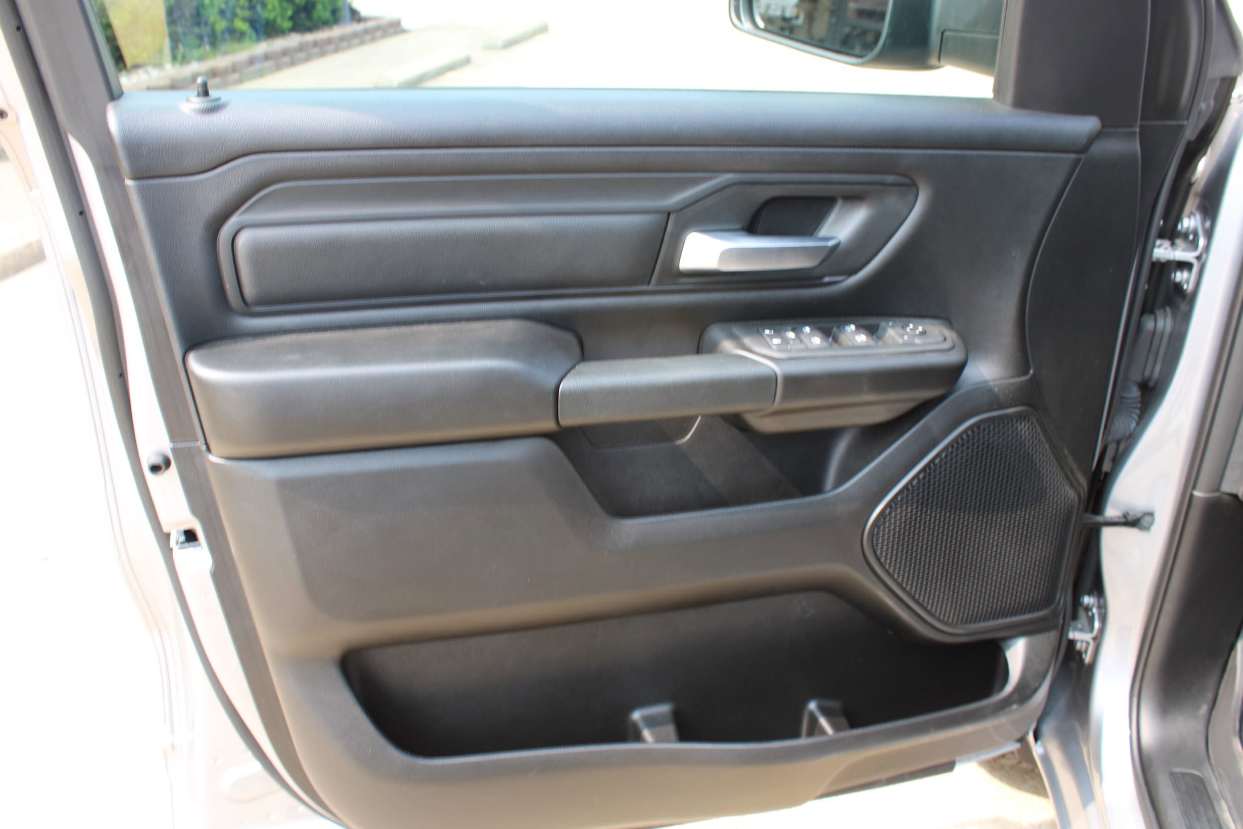 Certified 2025 RAM 1500 Tradesman AWD/4WD image 21